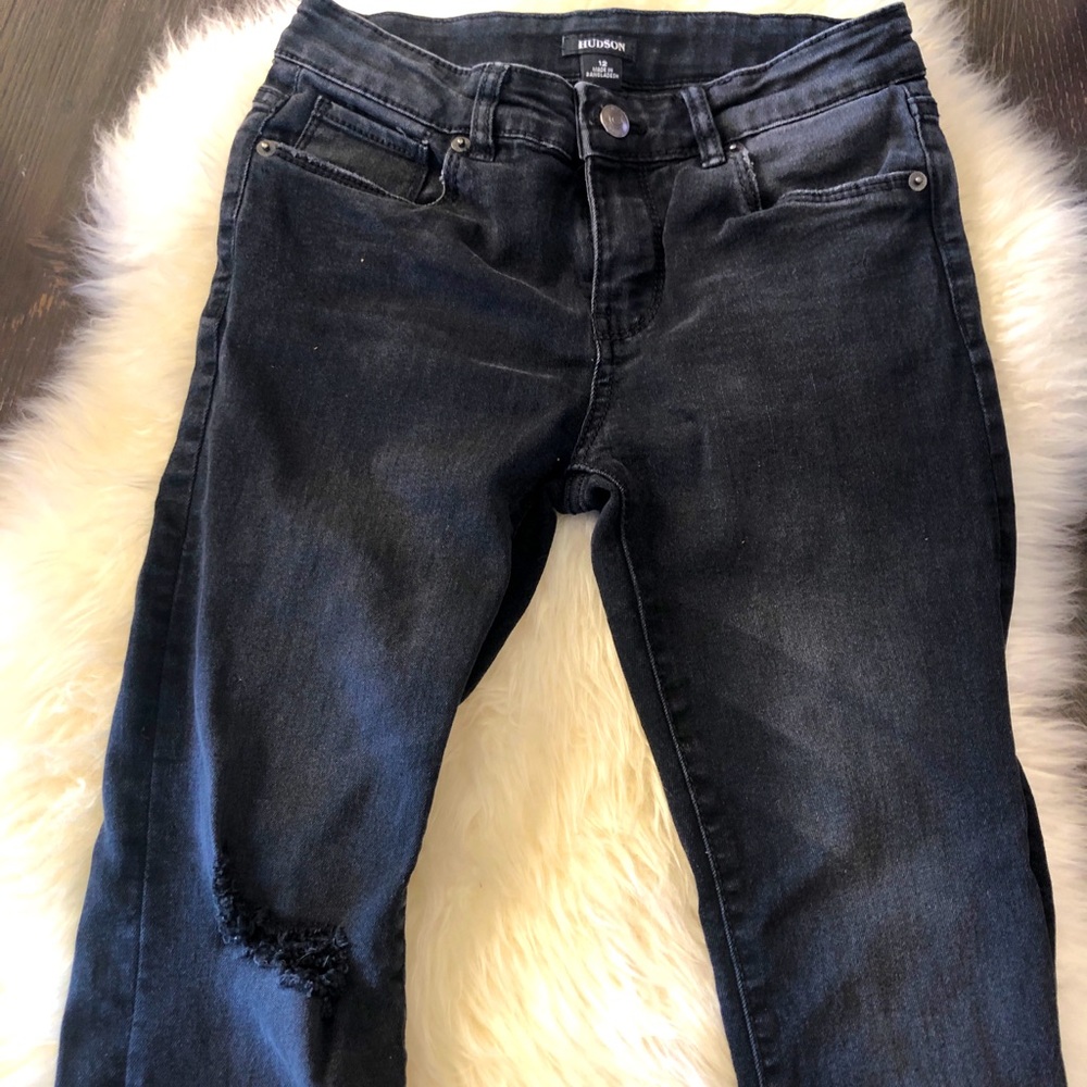 3/$15 Bundle to save. Hudson  signature skinny jeans in washed black. Girls 12